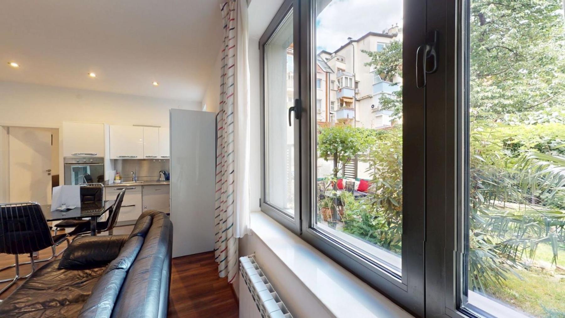 A Lovely 2 Bedroom Apartment In The Heart Of Sofia Exterior photo
